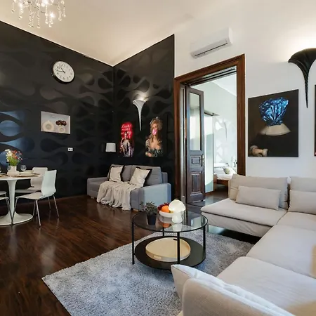 Magnificent Elegance By Erzsebet Krt & New York Cafe 公寓 *