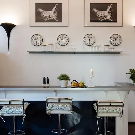 Magnificent Elegance By Erzsebet Krt & New York Cafe * ブダペスト