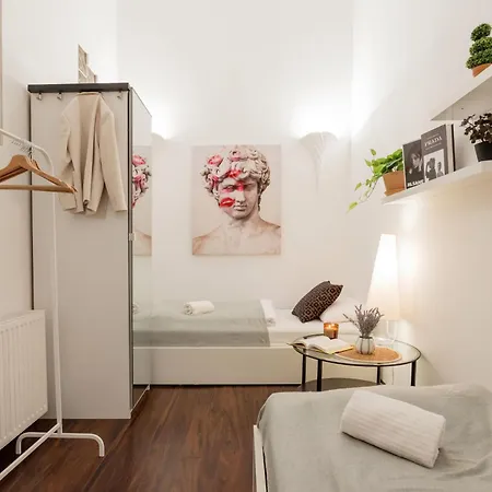 Apartment Magnificent Elegance By Erzsebet Krt & New York Cafe Budapest