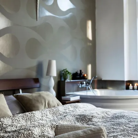 Magnificent Elegance By Erzsebet Krt & New York Cafe Budapest
