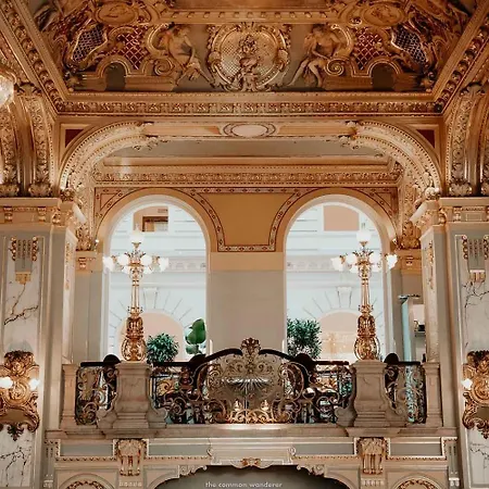 Magnificent Elegance By Erzsebet Krt & New York Cafe Apartment Budapest